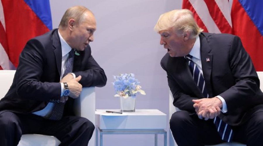 Володимир Путін (ліворуч) та Дональд Трамп, джерело фото: ria.ru