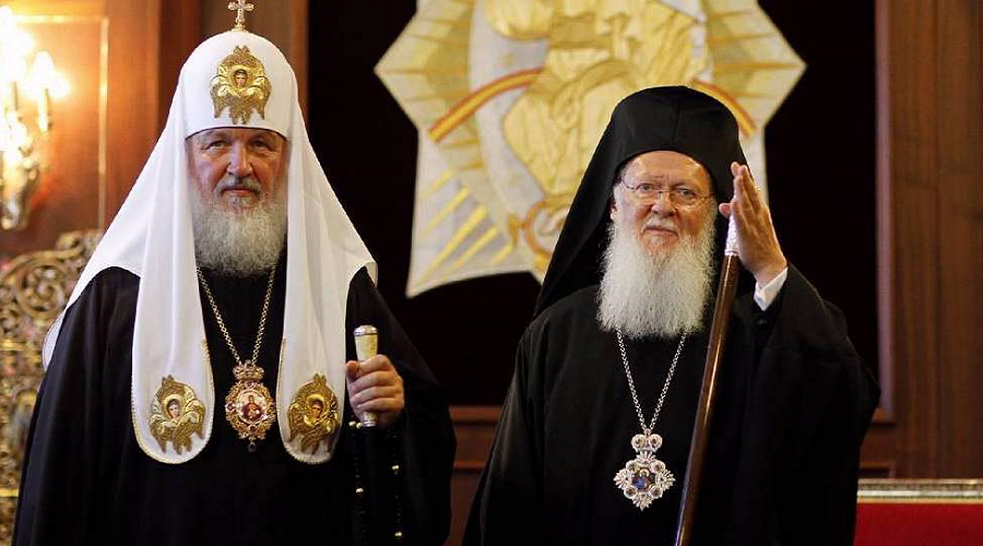 Патріарх РПЦ Кирило та Вселенський патріарх Варфоломій